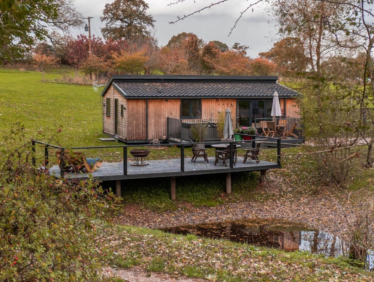 Riverside Cabins Shrewsbury Kültér fotó