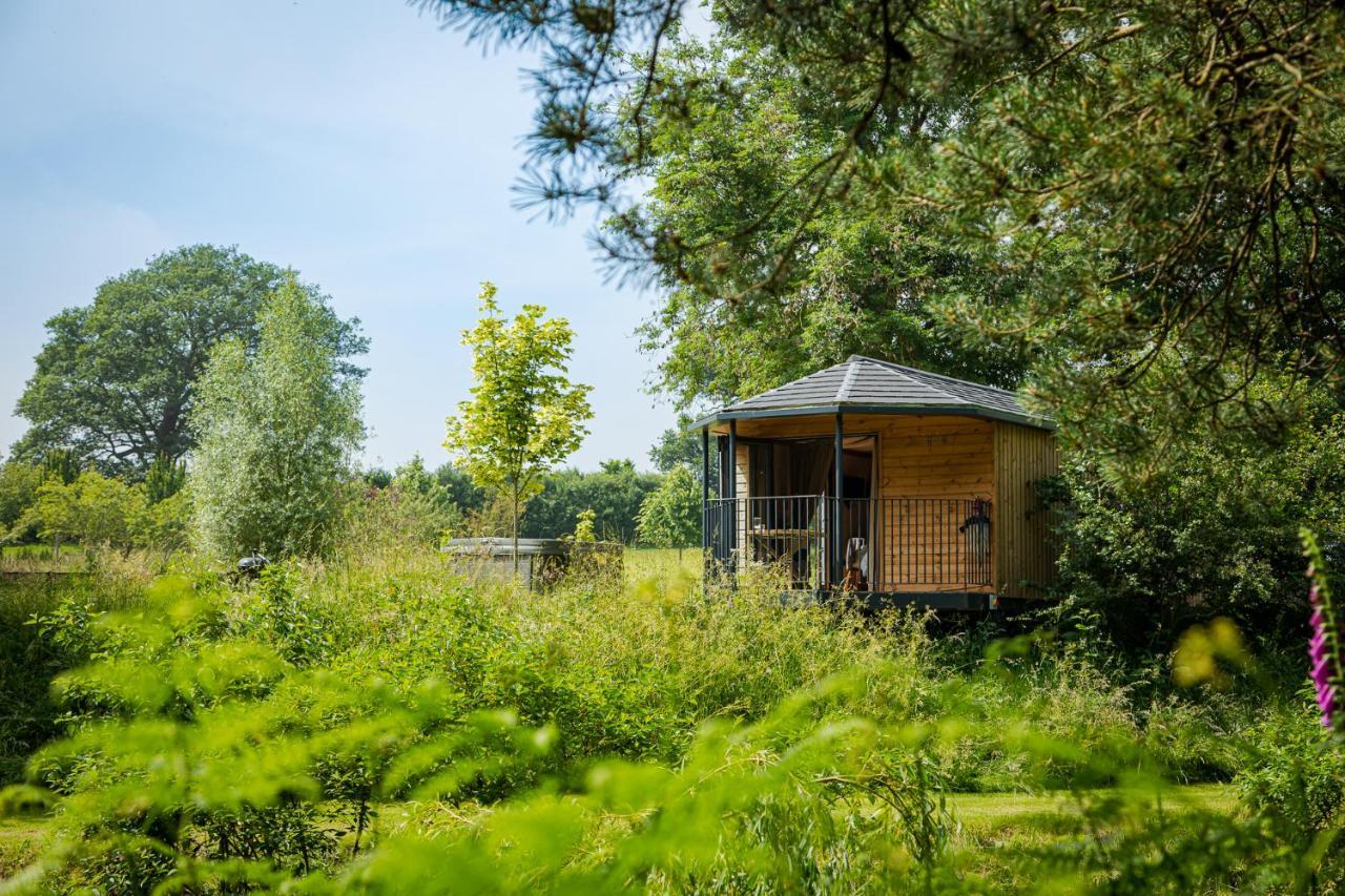 Riverside Cabins Shrewsbury Kültér fotó